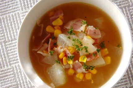 冬瓜とベーコンのスープ