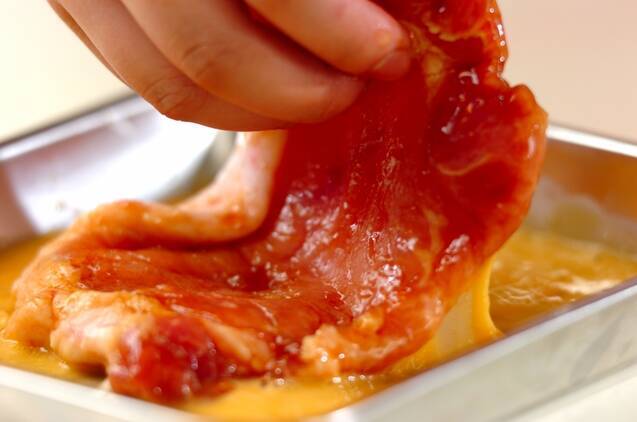 豚ロース肉の天ぷらの作り方の手順4