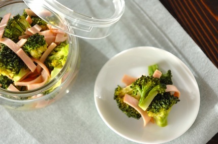 ブロッコリーのマスタード和え