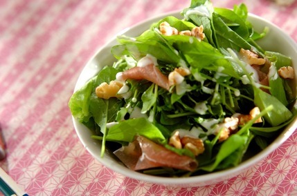 ルッコラサラダ