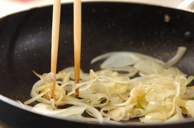 キノコオムレツの作り方の手順2