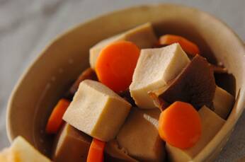 高野豆腐の含め煮