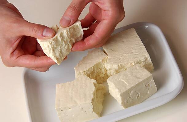 苦みをおさえた ゴーヤチャンプルーの作り方の手順2