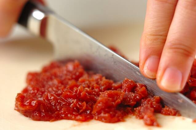 ミツバと梅の混ぜごはんの作り方の手順1