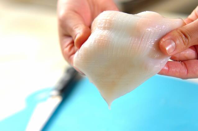 イカとセロリの炒め物の作り方の手順1