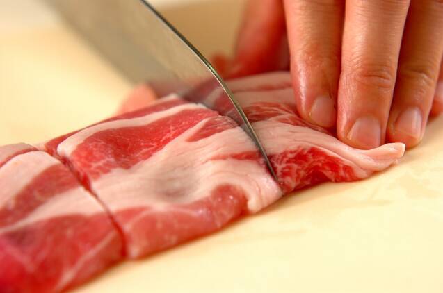 ゆで豚のネギソースサラダの作り方の手順1