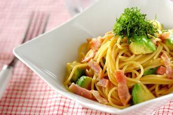 アボカドポン酢パスタ