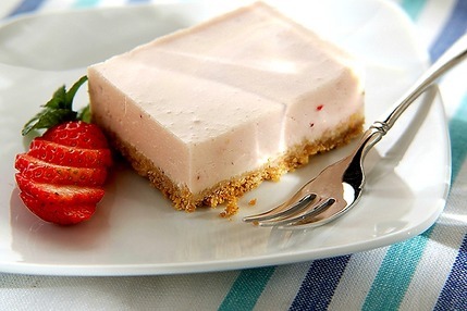 イチゴのチーズケーキ