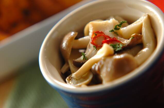 きのこのマリネ