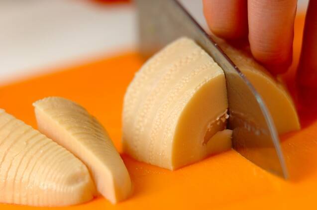 タケノコと高野豆腐の炊き合わせの作り方の手順1