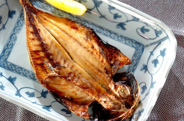アジの開き焼き