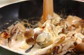 エビとキノコのクリーム炒めの作り方4