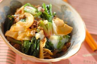 ホウレン草とタケノコの卵とじ