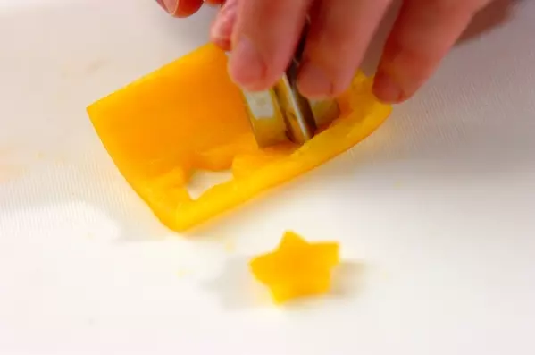 リース状に並べるだけ!リースサラダの下準備2