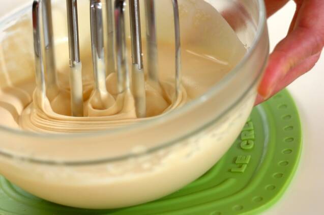 ベークドチーズケーキフラペチーノの作り方の手順3