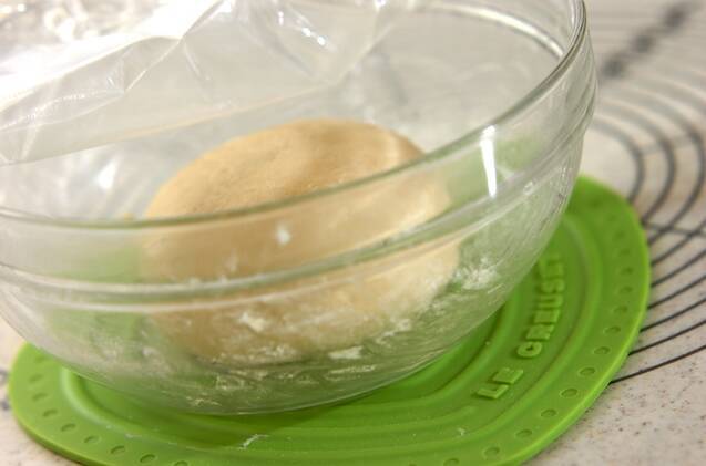 時短発酵の簡単てごねでパンダパンの作り方の手順5