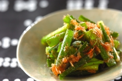 細ネギとかつお節のナムル 副菜 レシピ 作り方 E レシピ 料理のプロが作る簡単レシピ