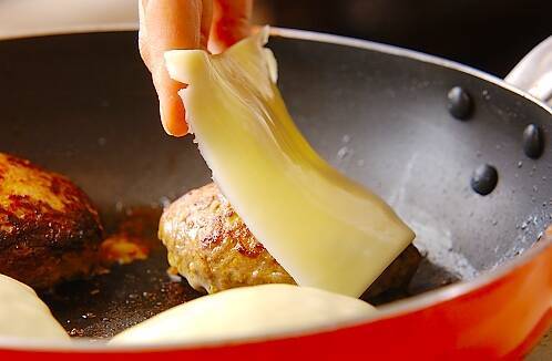 チーズハンバーグの作り方の手順6