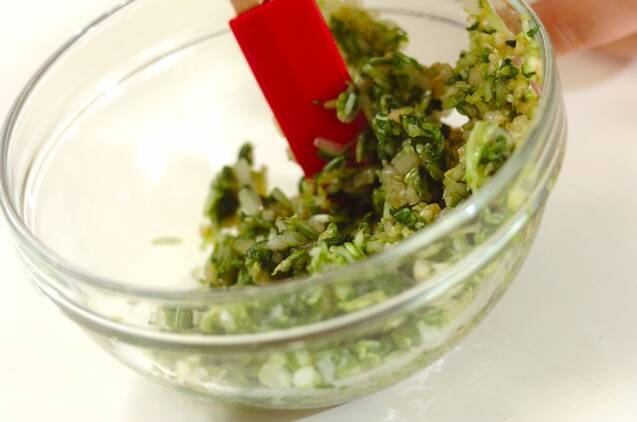 秋のおみ漬けとタラコの混ぜご飯の作り方の手順3