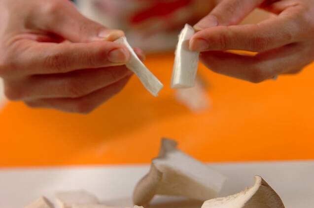 キノコのニンニクマヨ焼きの作り方の手順1