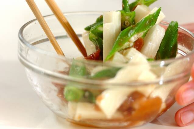 長芋とオクラの梅麺つゆ和えの作り方の手順3
