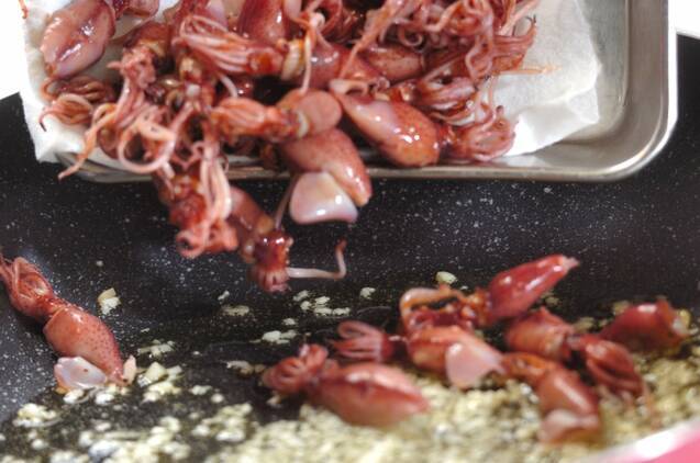 ホタルイカと菜の花のパスタの作り方の手順3