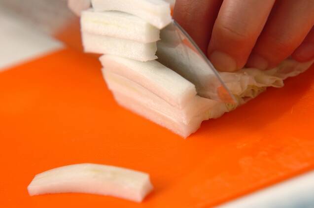 豆腐と白菜のみそ汁の作り方の手順2