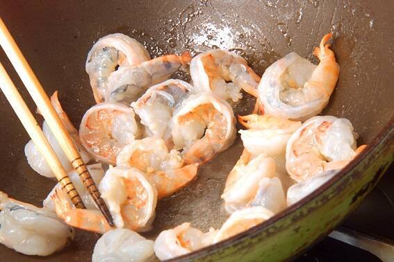 エビのチリソース炒めの作り方の手順6