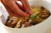 人気！牡蠣のガーリックオイル焼き 旨みたっぷり by池田 絵美さんの作り方の手順3