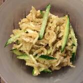 切干し大根とキュウリのゴマ酢和え