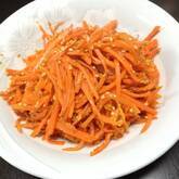 ニンジンのゴマ風味甘酢炒め