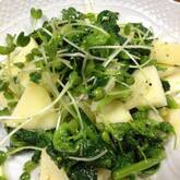 リンゴと菜の花のサラダ