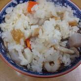 旨味たっぷり！基本の鶏五目の炊き込みご飯