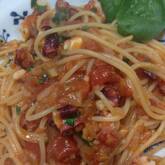 タコとトマトの煮込みパスタ