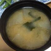 大根と玉ネギのみそ汁