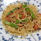 グリーンアスパラとトマトのスパゲティー