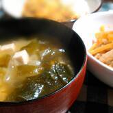 ザク切りキャベツのみそ汁