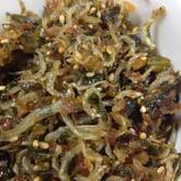 お箸が止まらない！セロリの葉の佃煮