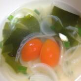 ワカメとプチトマトのスープ