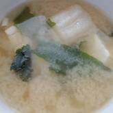 豆腐と麩のみそ汁