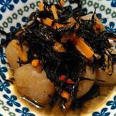 ヒジキとコンニャクの煮物