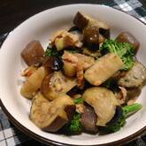 ナスと揚げのみそ炒め