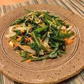 空心菜のエスニック風蒸し煮炒め