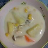 チキンクリームシチュー