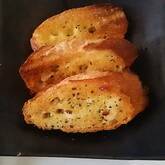 ガーリックパン