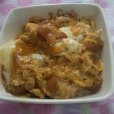 コロコロ鶏肉で親子丼