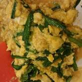 しっかり味でご飯がすすむ！ぷりぷりエビのニラ玉