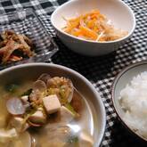 アサリのたっぷりミツバみそ汁