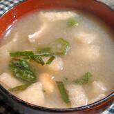オクラと納豆のみそ汁