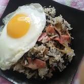 ヒジキとベーコンの和風チャーハン
